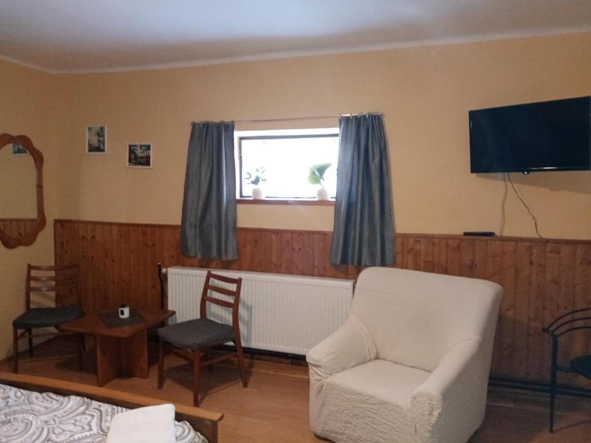 Vendektanya Vendeghaz Ξενοδοχείο Ταπόλκα Εξωτερικό φωτογραφία
